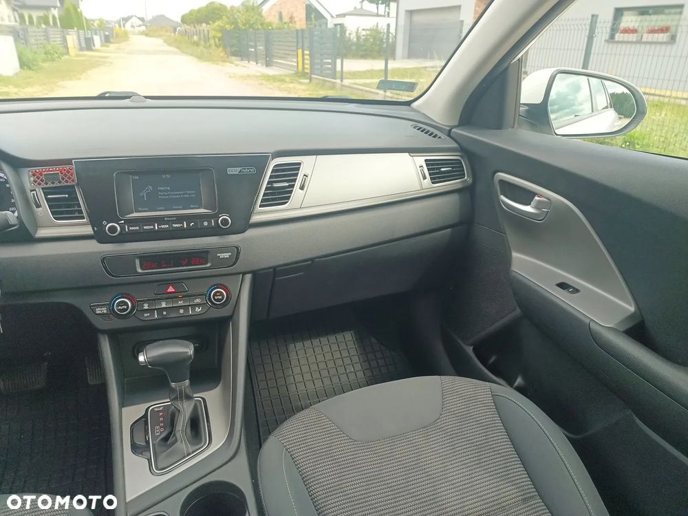 Kia Niro 1.6 GDI Hybrid M - 37