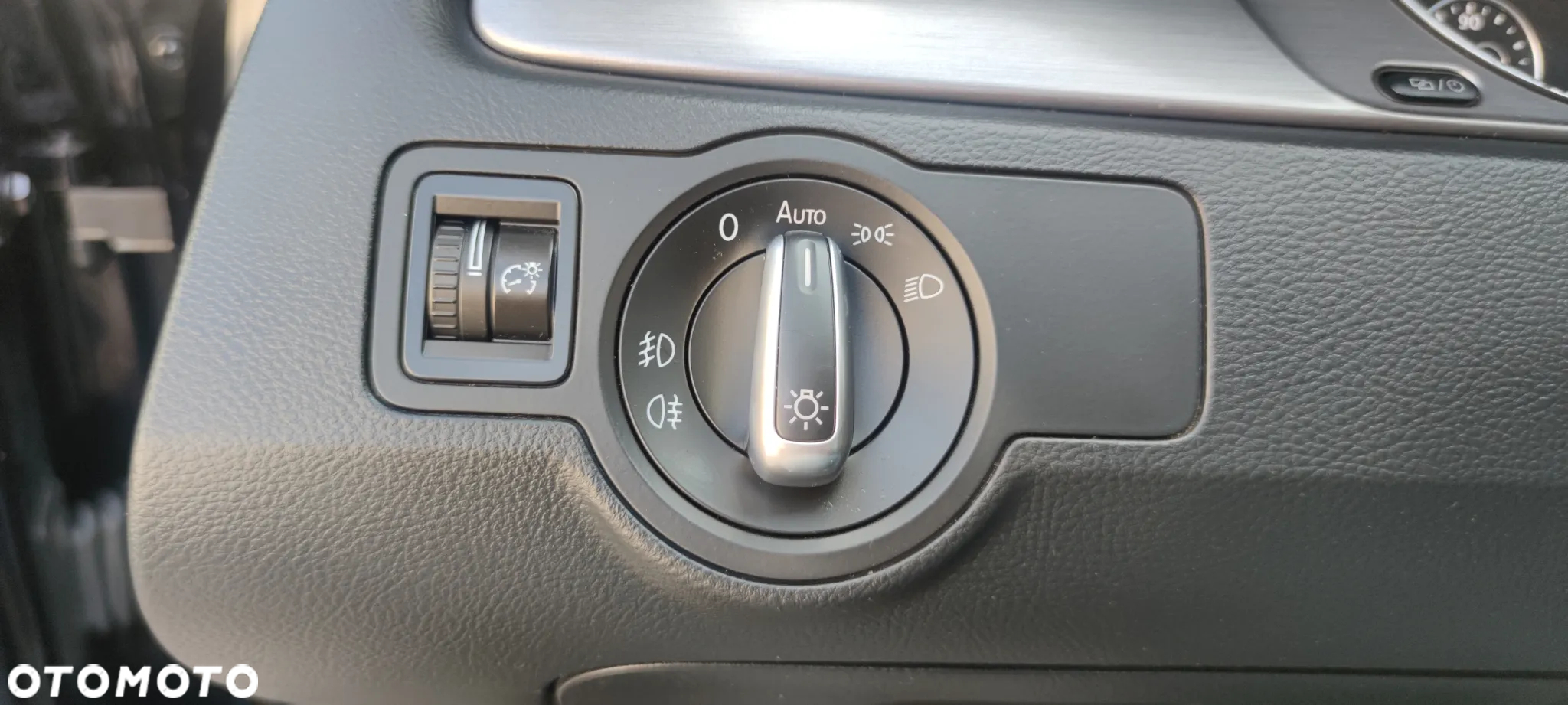 Volkswagen Passat 2.0 TDI Comfortline - 21