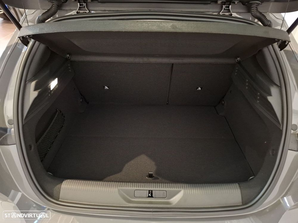 Peugeot e-308 54 kWh Allure - 20
