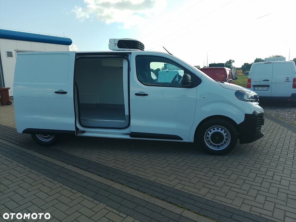 Toyota Proace Verso L2 Expert Scudo Jumpy Vivaro Maxi Izoterma Chłodnia Mroźnia minus 20st 220V dwie komory mobilna ściana 3os 2Eupal - 15