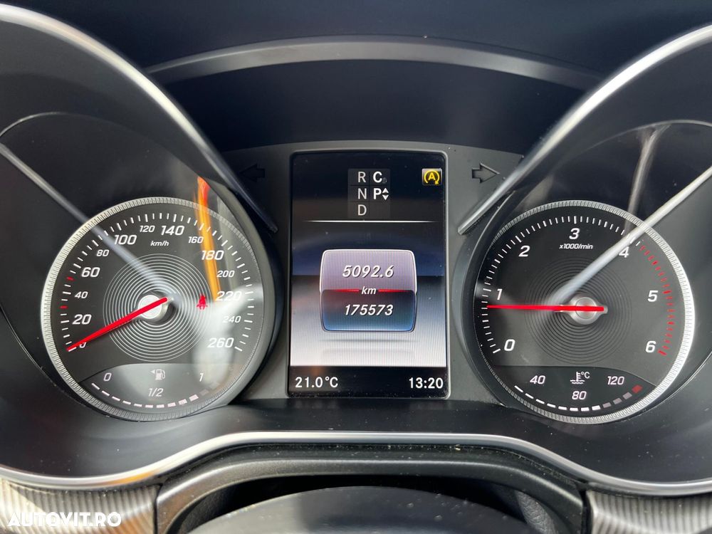 Mercedes-Benz V - 14