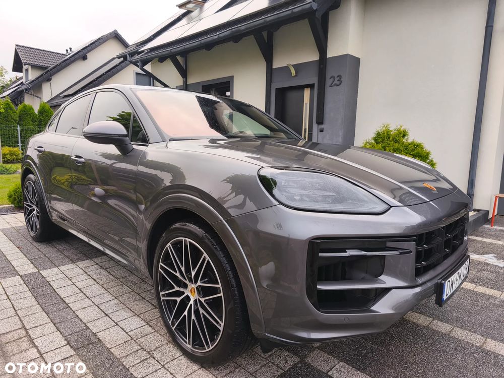 Porsche Cayenne - 2