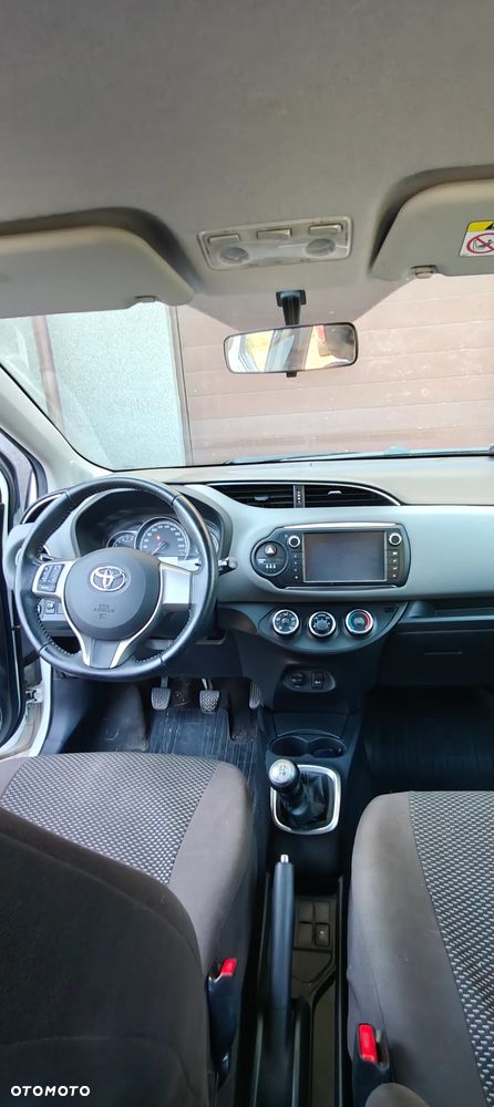 Toyota Yaris 1.0 Active EU6 - 8