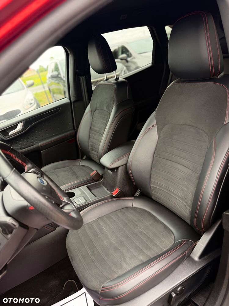 Ford Kuga 2.5P PHEV FWD ST-Line X - 16