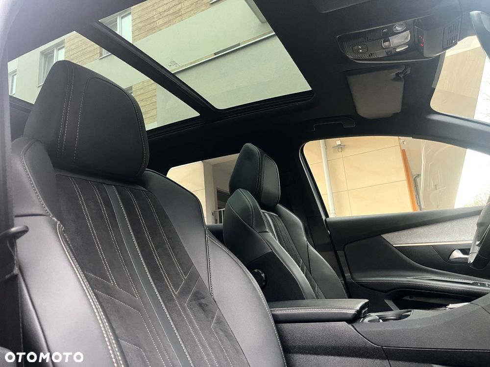 Peugeot 3008 225 e-EAT8 GT - 19