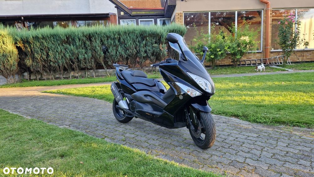 Yamaha Tmax - 1