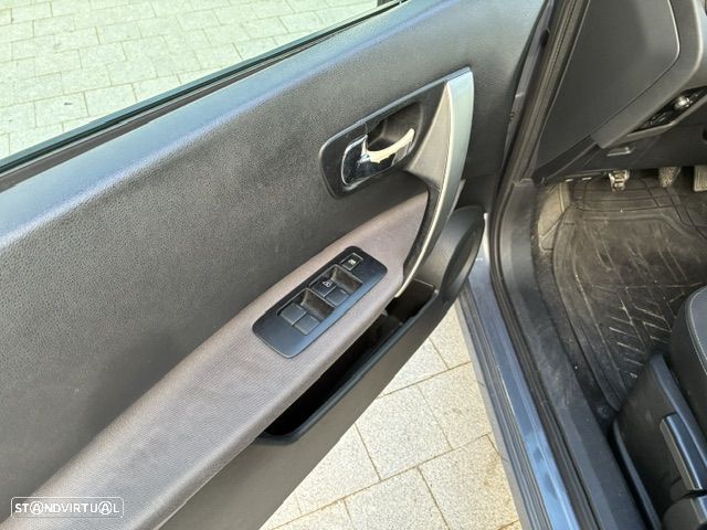 Nissan Qashqai 1.5 dCi Visia AC - 18