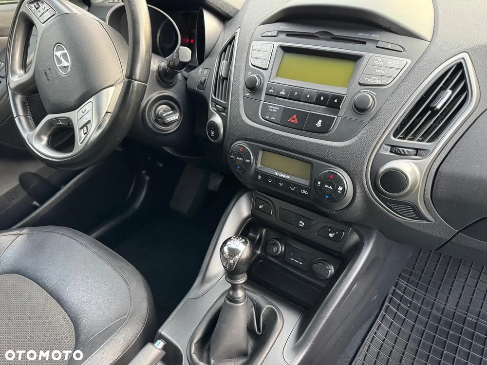 Hyundai ix35 - 13