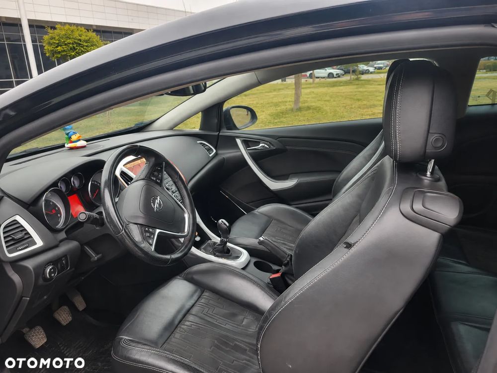 Opel Astra 1.7 CDTI DPF ecoFLEX Start/Stop - 9
