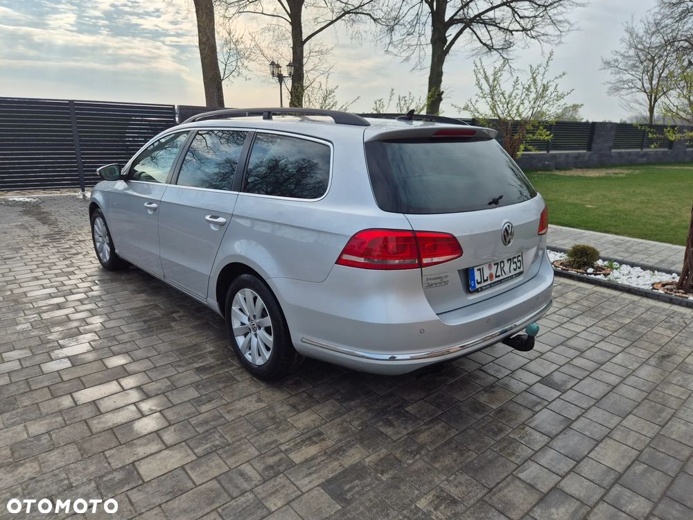 Volkswagen Passat 2.0 Blue TDI SCR Exclusive - 4