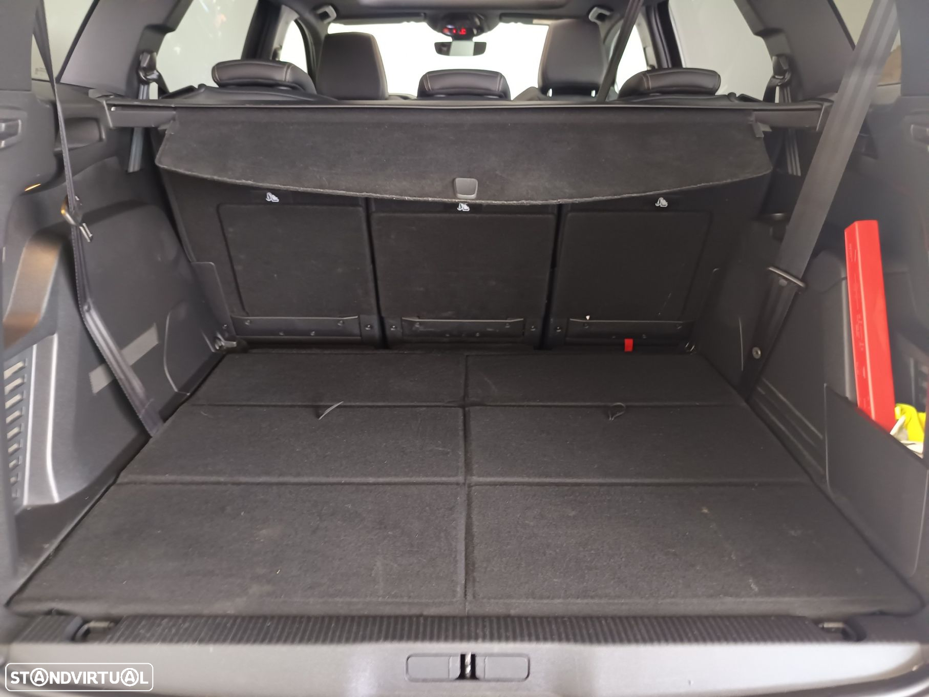 Peugeot 5008 1.5 BlueHDi GT Line J19 EAT8 - 11