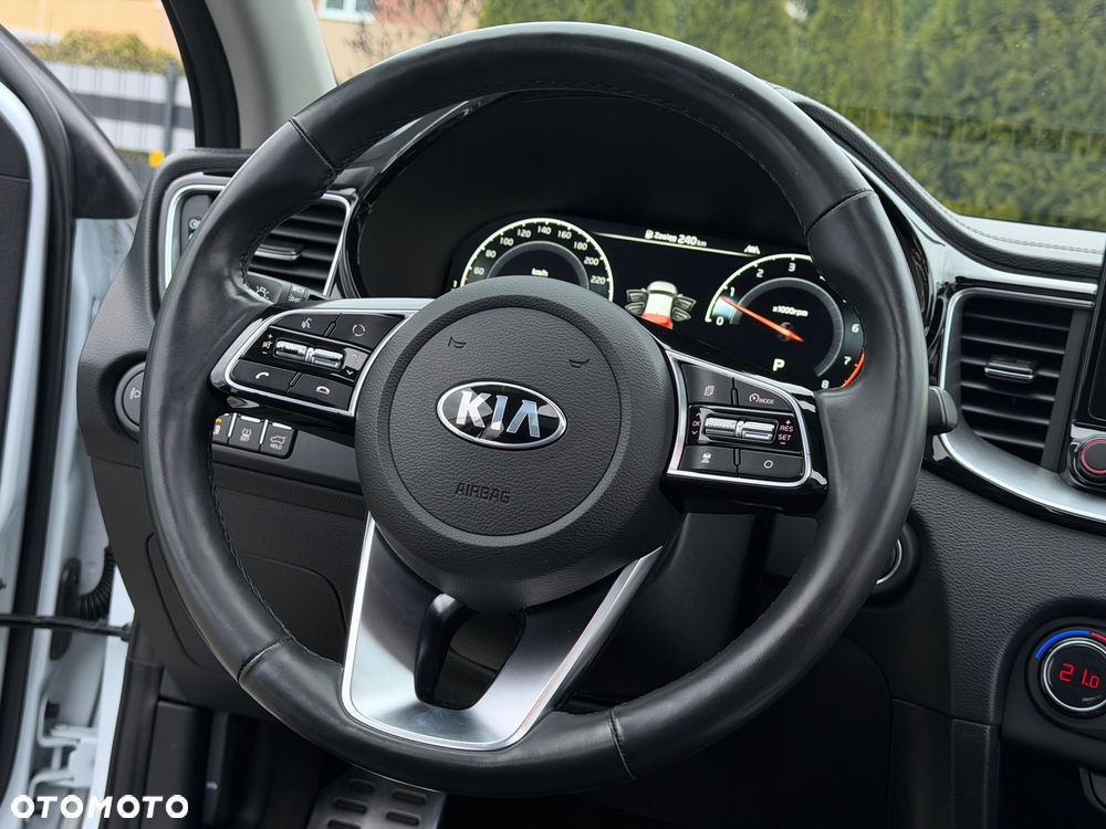 Kia XCeed 1.5 T-GDI Prestige Line DCT - 25
