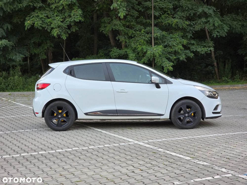 Renault Clio - 5