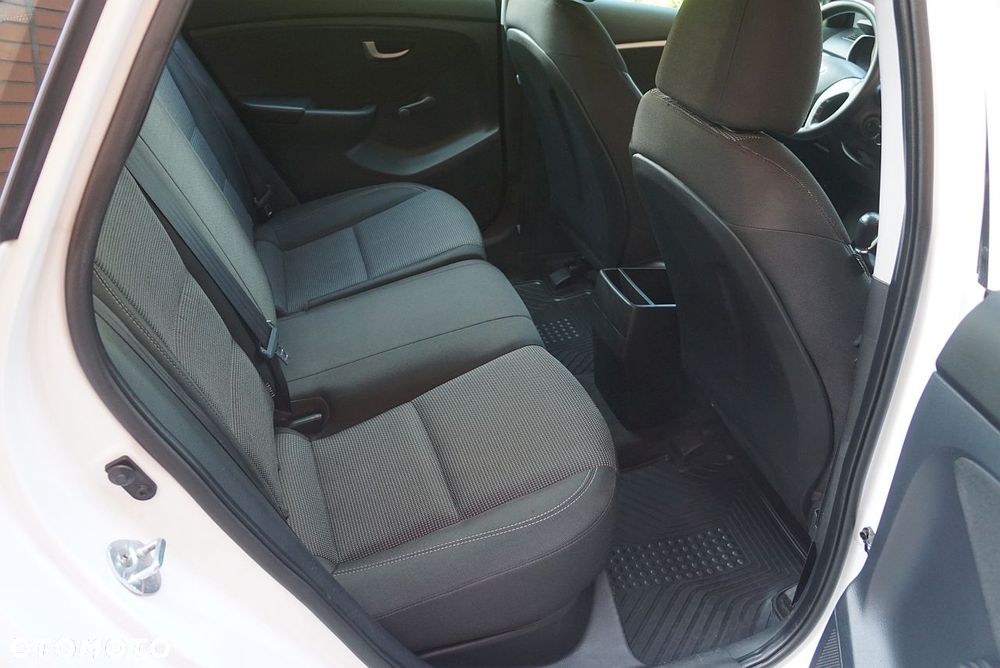 Hyundai i30 - 15