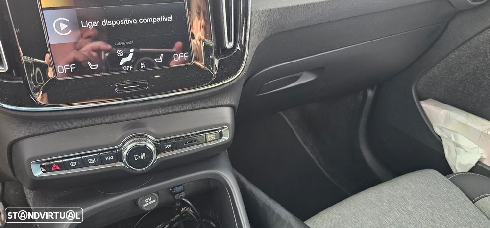 Volvo XC 40 T4 Recharge DKG RDesign Expression - 16