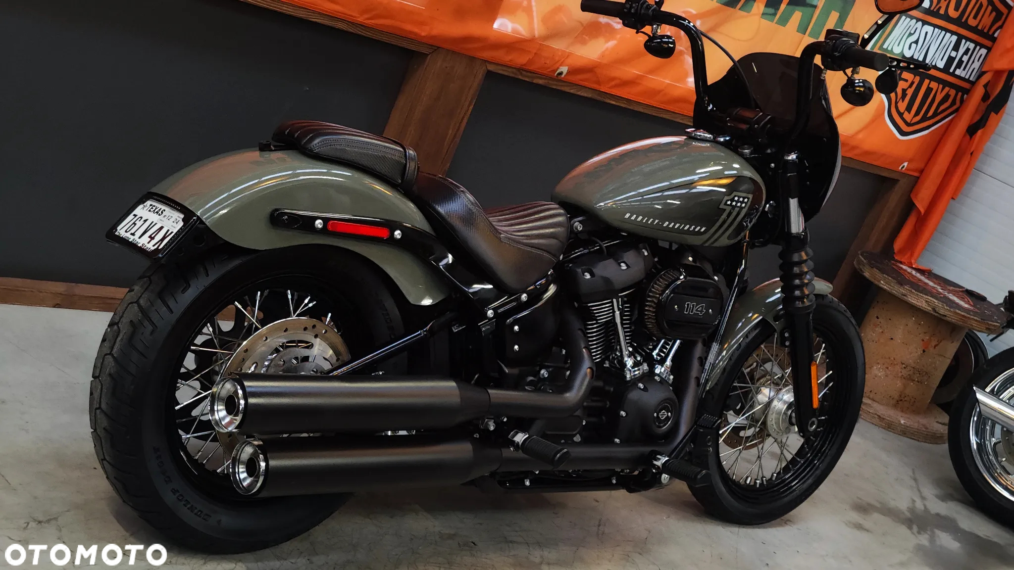 Harley-Davidson Softail Street Bob - 3