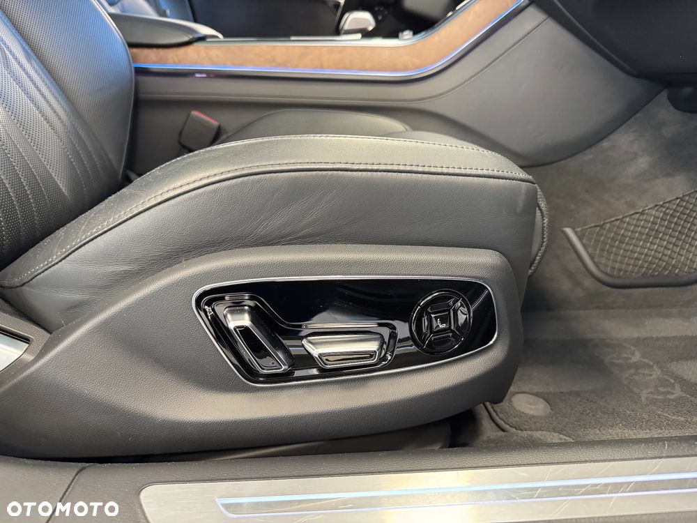 Audi A8 50 TDI quattro tiptronic - 12