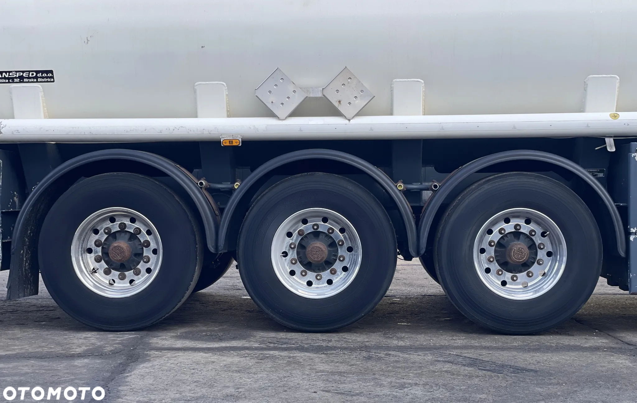 Schrader N-225/7 - 13