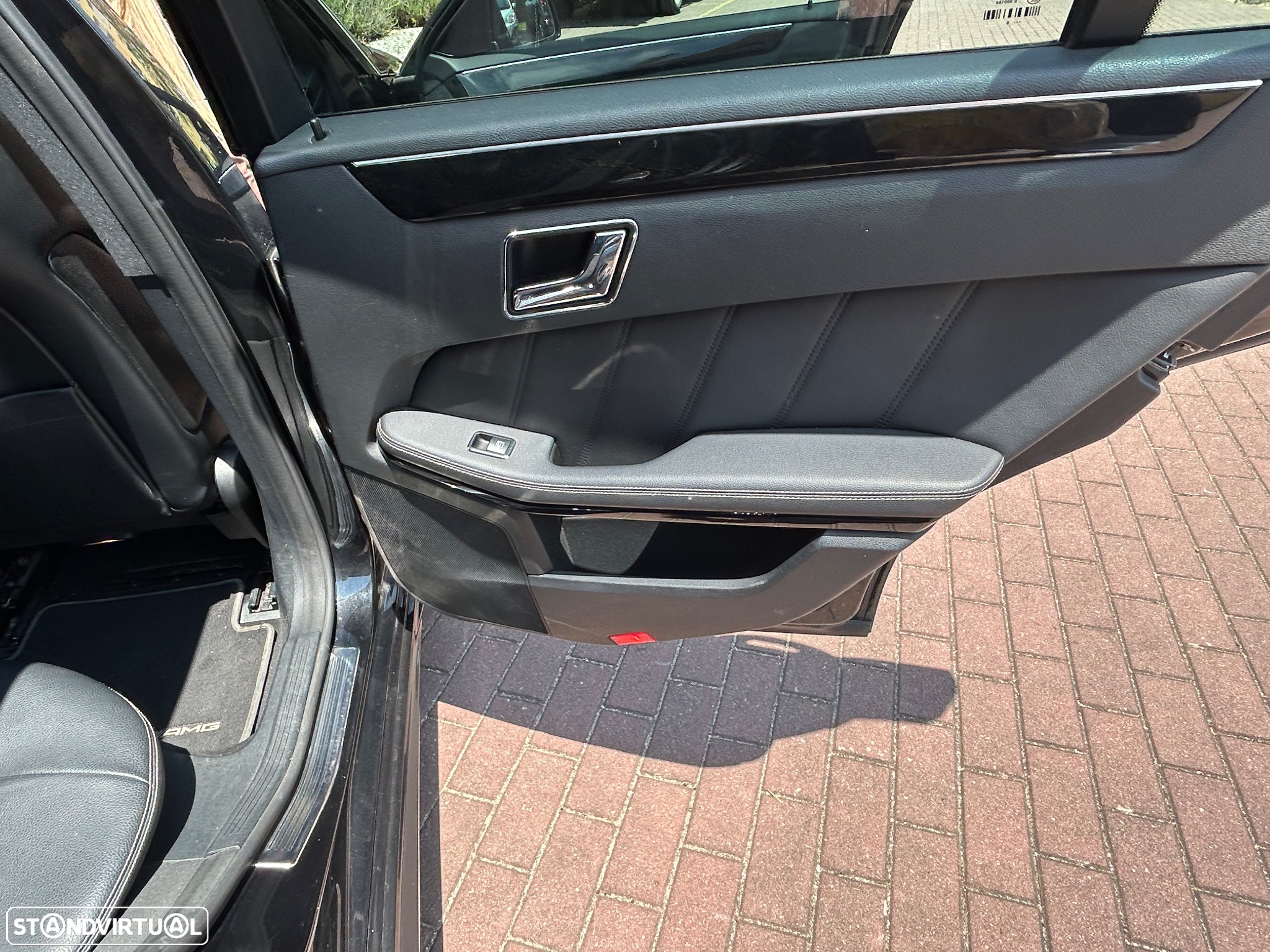 Mercedes-Benz E 250 CDi Avantgarde BlueEfficiency Auto. - 40