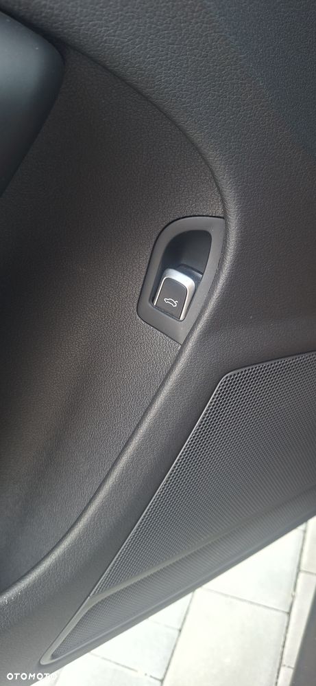 Audi A4 Avant 2.0 TDI DPF Ambiente - 16
