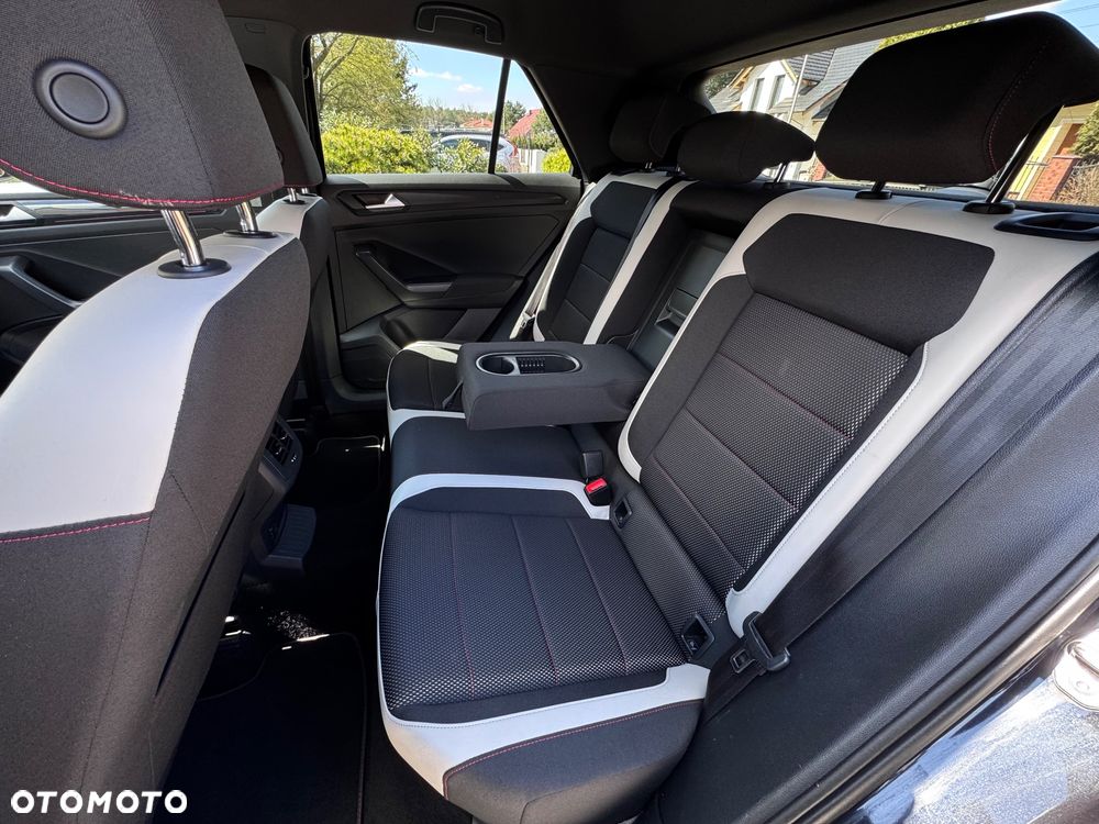 Volkswagen T-Roc 2.0 TDI SCR DSG Sport - 34
