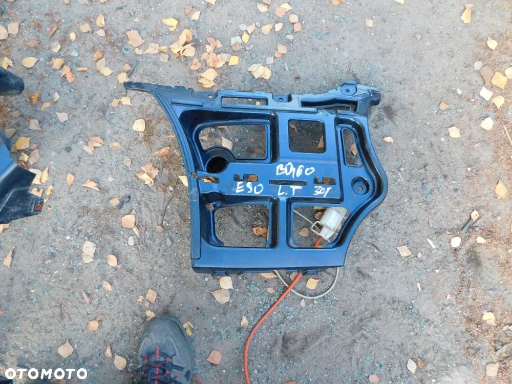 BMW E90 ślizg zderzaka lewy tył nr B0460 WYSYŁKA - 1