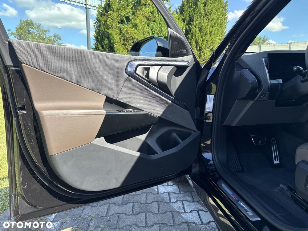 BMW X3 xDrive20d mHEV - 12