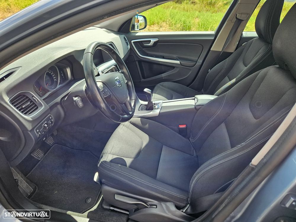 Volvo S60 2.0 D3 Kinetic - 11