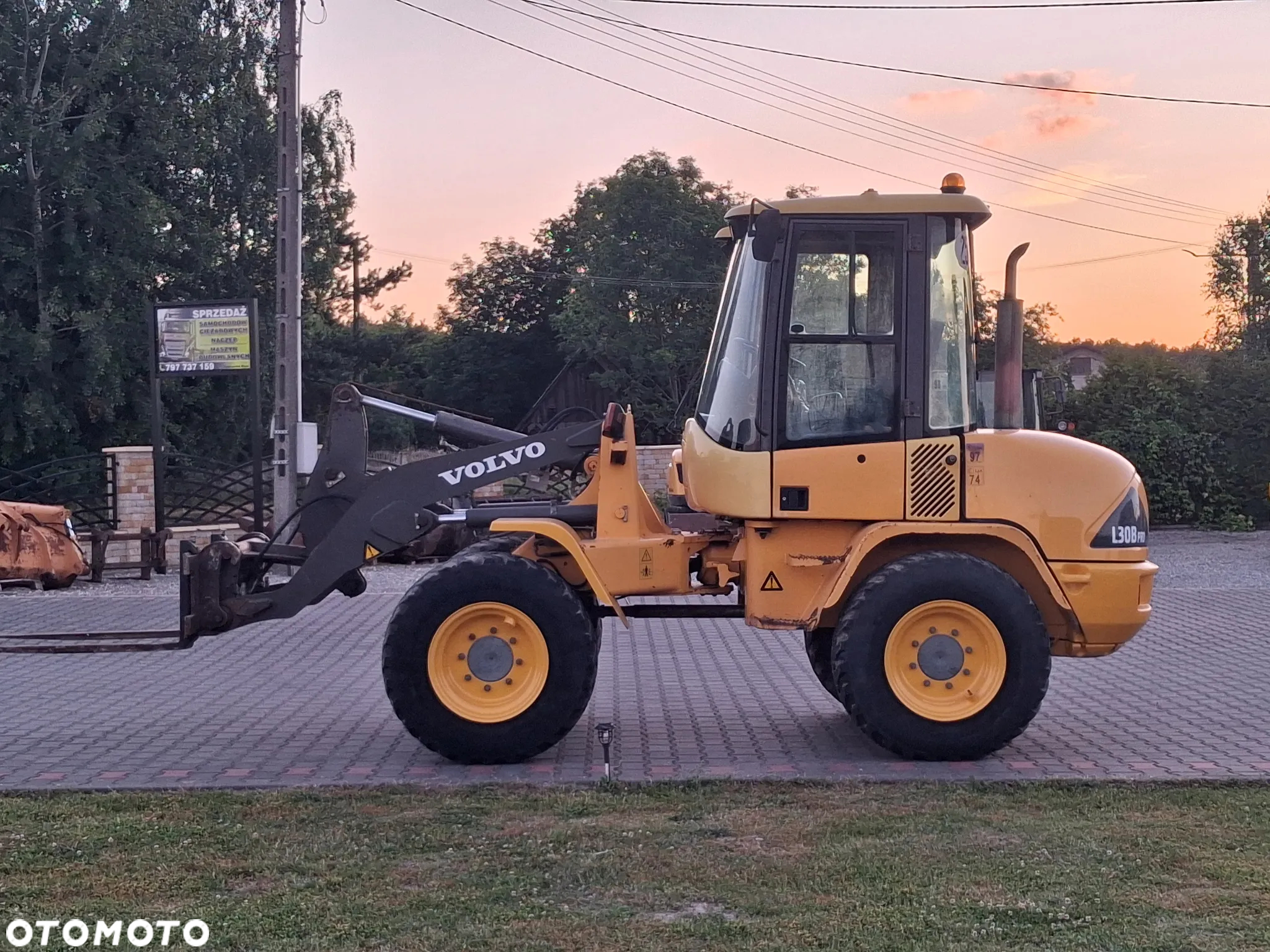 Volvo L30B  Maszyna sprowadzona  5200Mth - 7