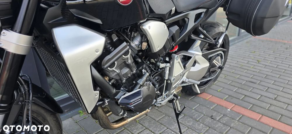 Honda CB - 30