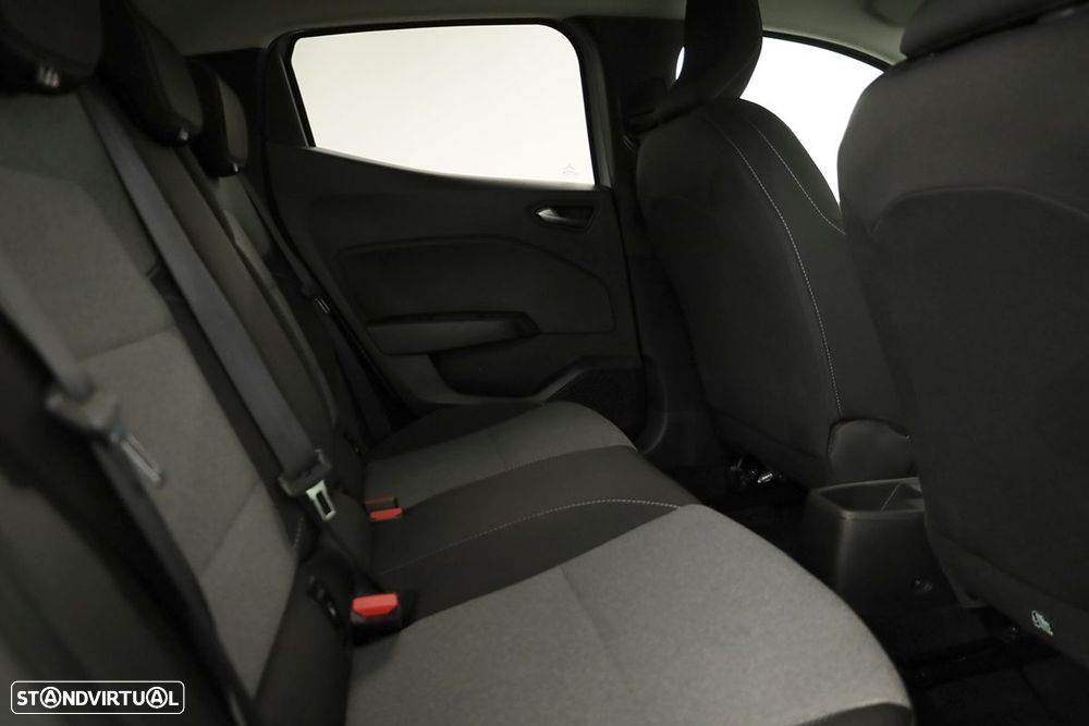 Renault Clio 1.0 TCe Evolution - 23