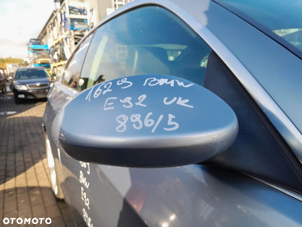 BMW E92 LUSTERKO PRAWE PRZEDNIE PRAWY PRZÓD KOLOR: 896/5 UK - 2