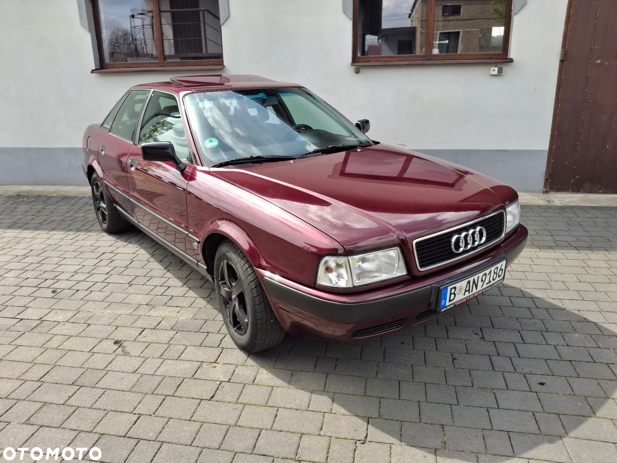 Audi 80 2.0 E - 2