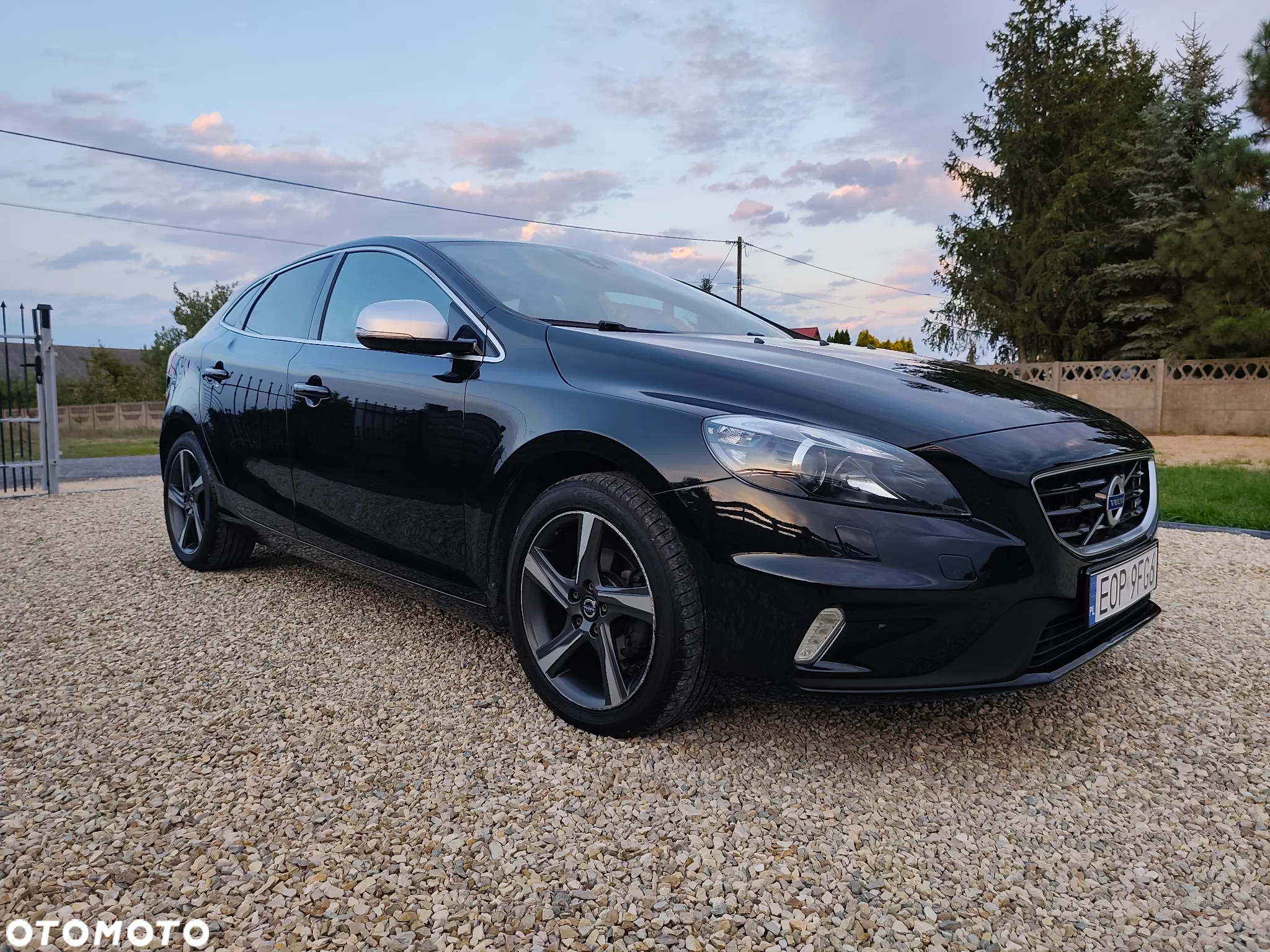 Volvo V40 D2 R-Design Summum - 10