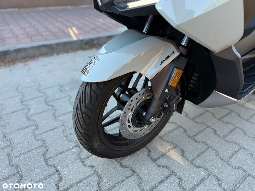 Honda NSS - 25