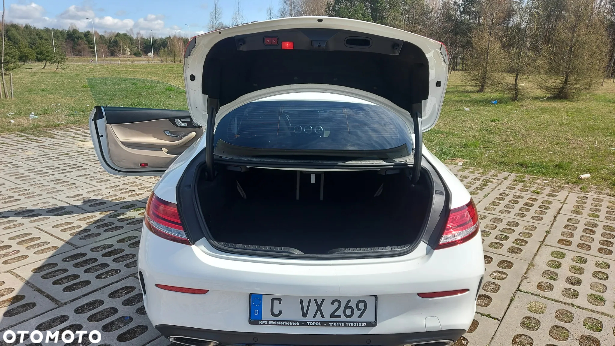 Mercedes-Benz Klasa C 300 Coupe 9G-TRONIC - 5