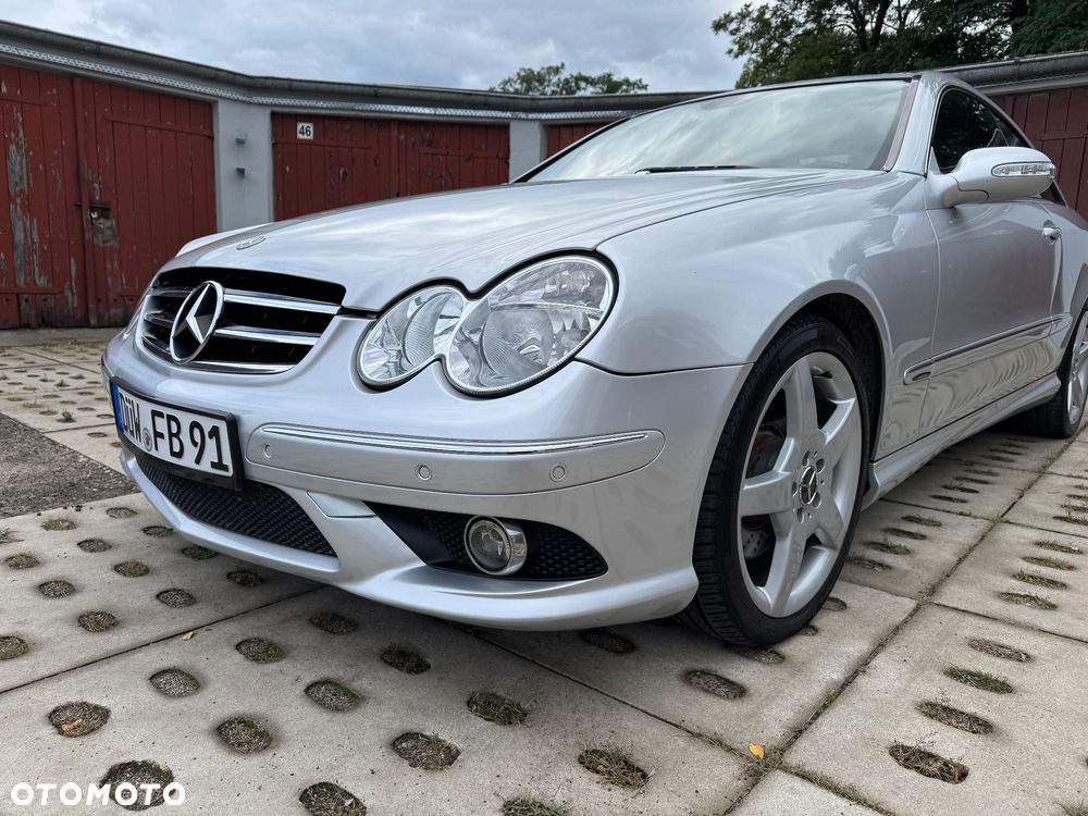 Mercedes-Benz CLK - 32