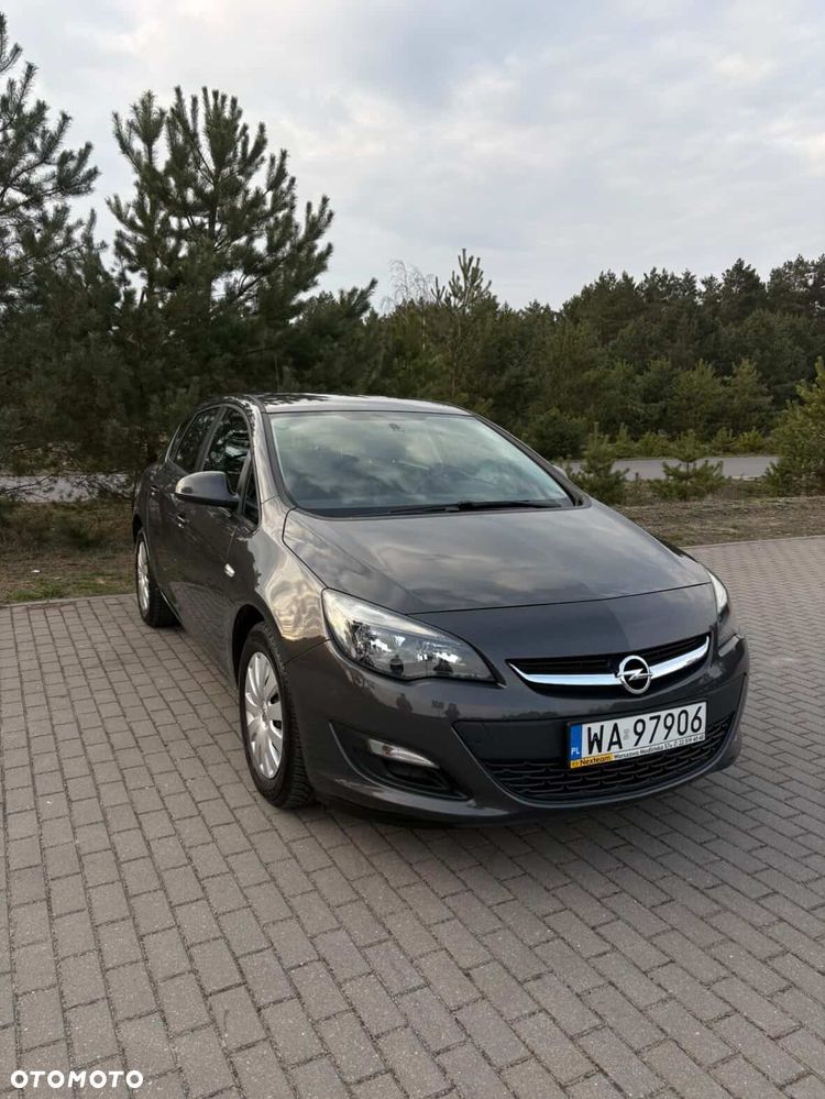 Opel Astra 1.6 Cosmo - 1