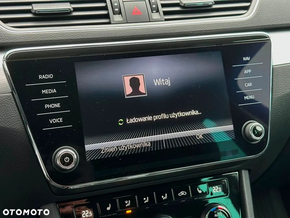 Skoda Superb 2.0 TSI Ambition DSG - 19