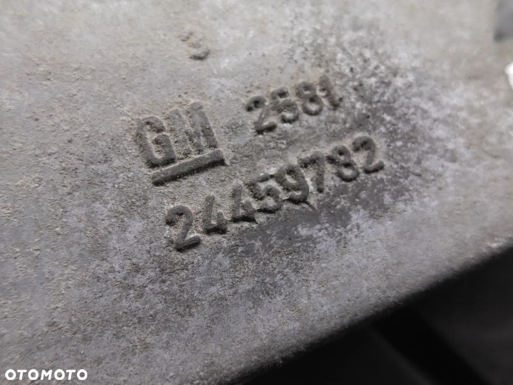 OPEL ASTRA H III ZAFIRA B ŁAPA WSPORNIK SKRZYNI BIEGÓW 24459782 FIAT ALFA - 2