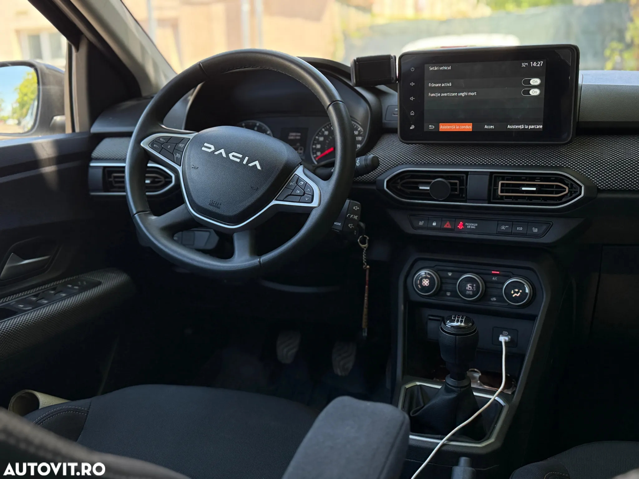 Dacia Sandero Stepway TCe 90 MT6 Expression - 11
