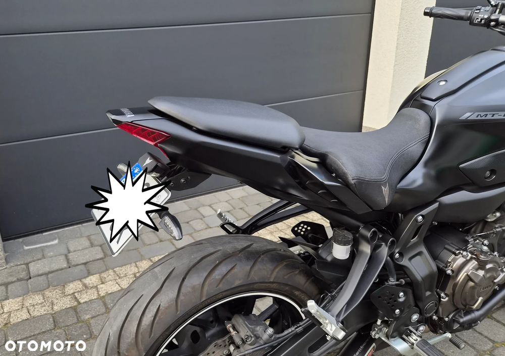 Yamaha MT - 17