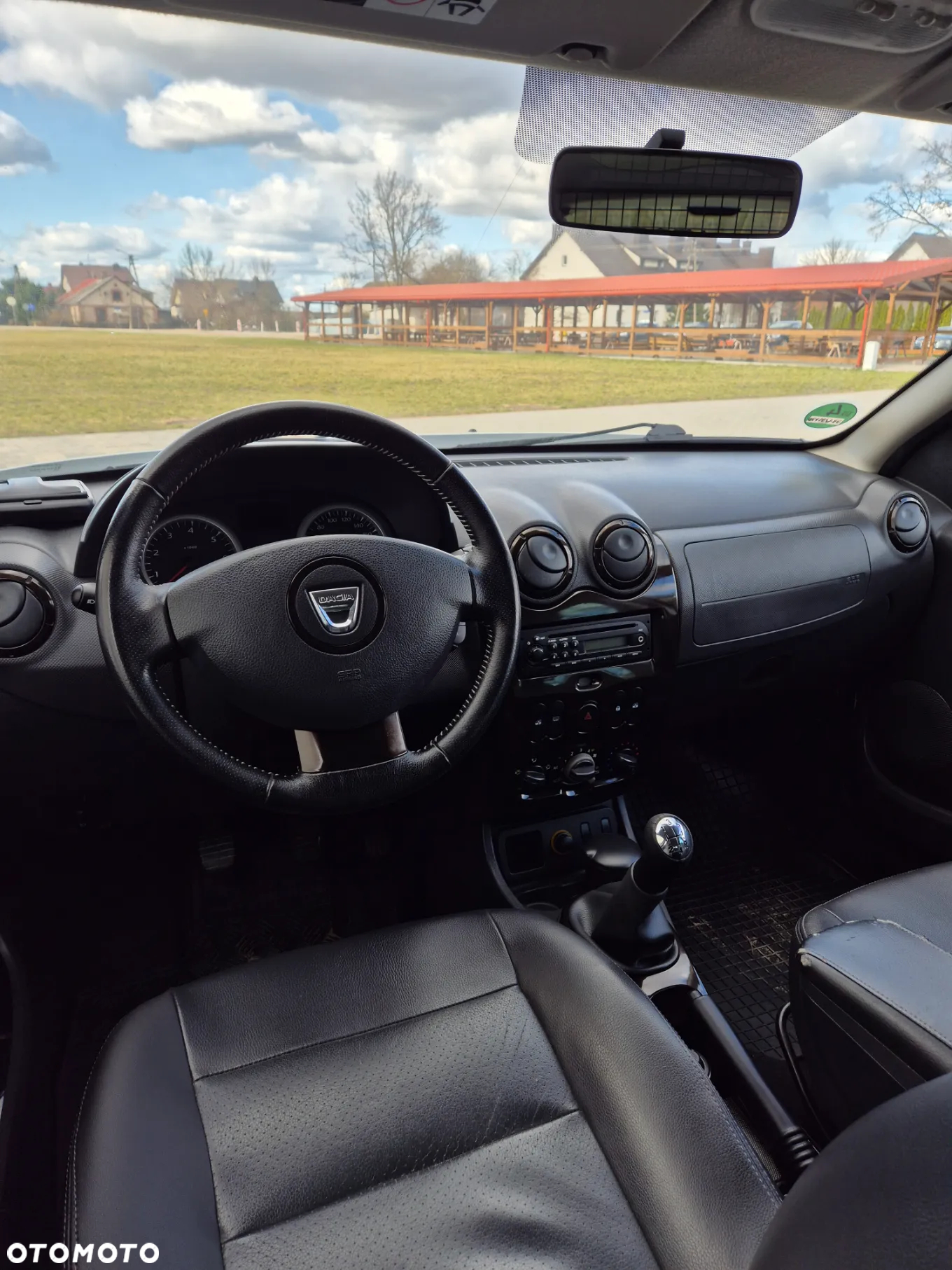 Dacia Duster 1.6 16V 4x2 Prestige - 4
