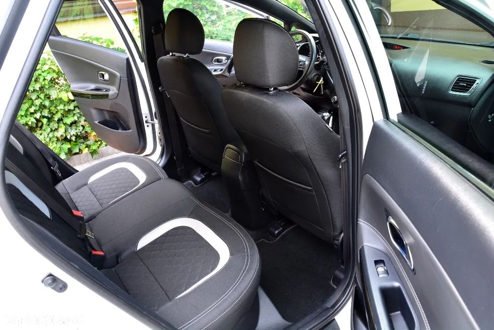 Kia Ceed 1.6 CRDi GT Line - 23