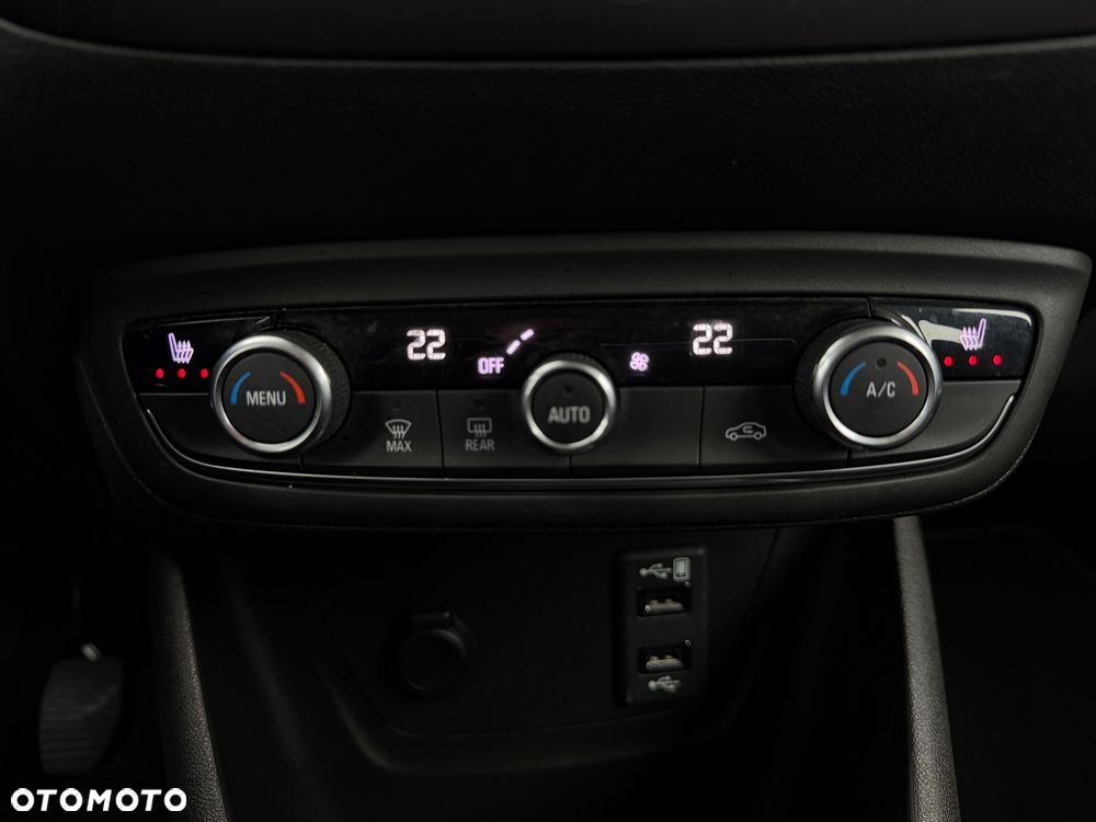 Opel Crossland X 1.2 T GPF Elite S&S - 29