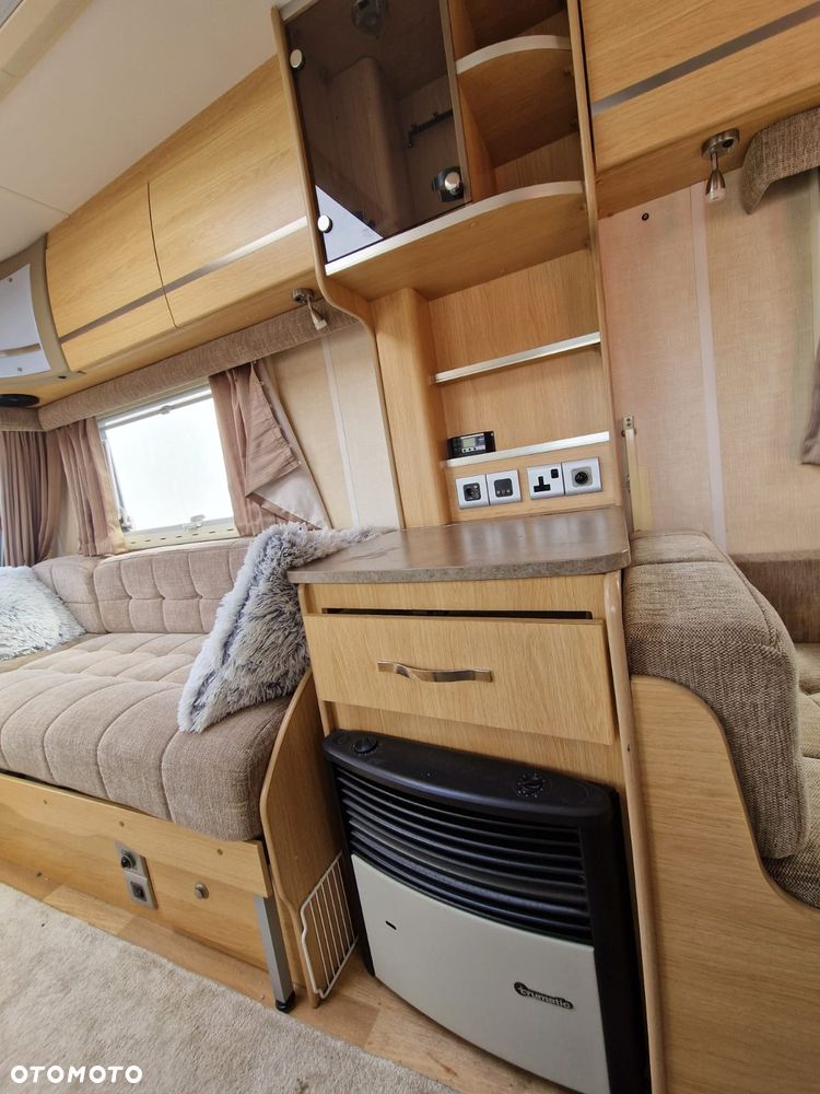 Coachman Pastiche 520/4 - 13