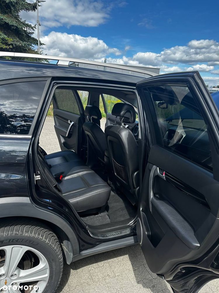 Chevrolet Captiva 2.2 D LTZ - 23