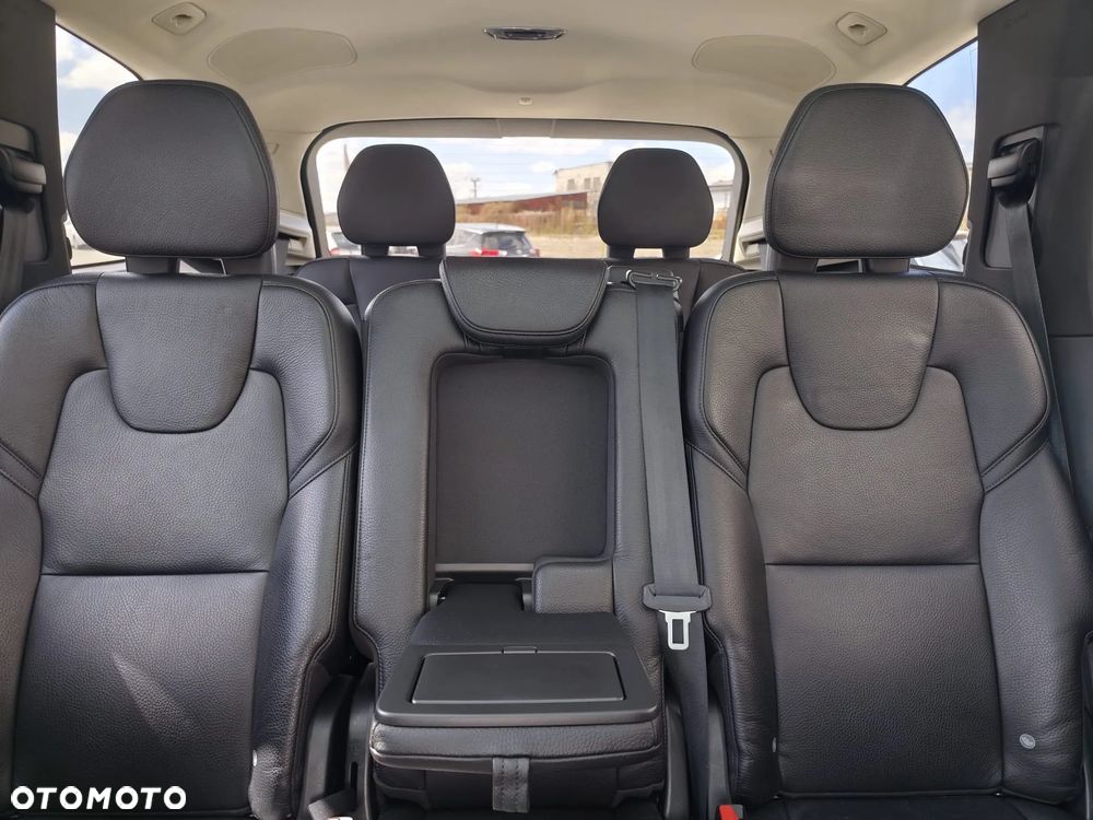 Volvo XC 90 T6 AWD Momentum 7os - 7