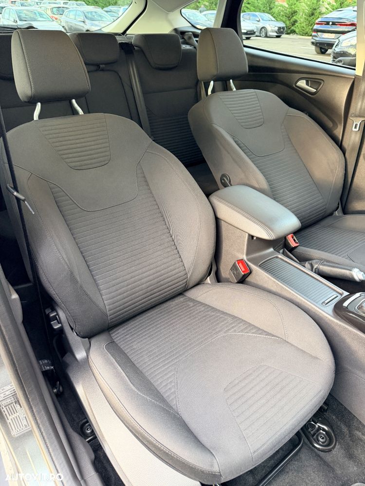 Ford Focus 2.0 EcoBlue Titanium Business - 20