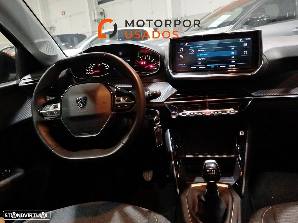 Peugeot 208 1.2 PureTech Style - 18